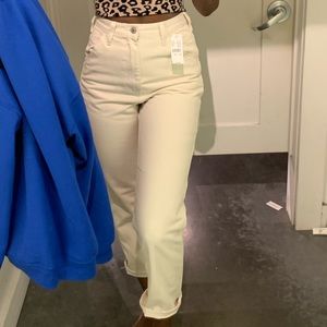 Off White Crop Jeans